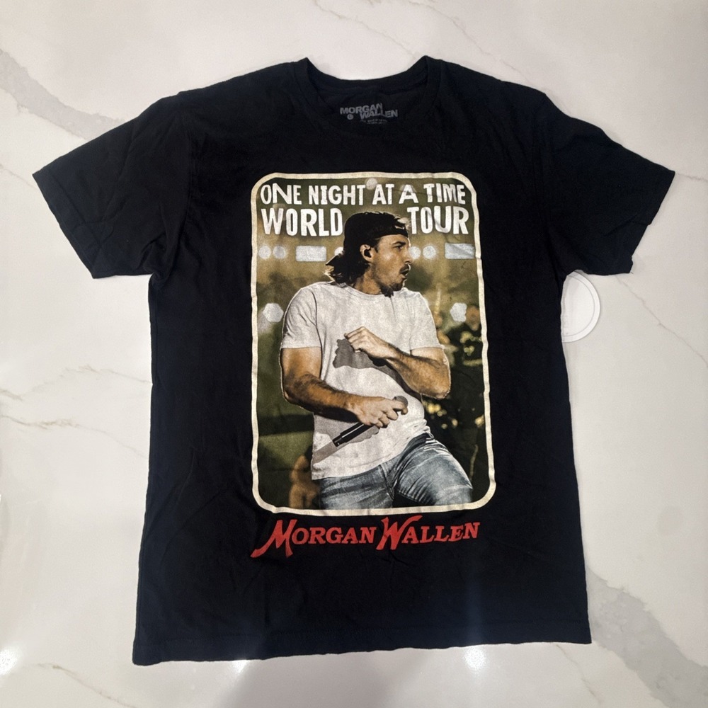 Morgan Wallen One Night At A Time World Tour Graphic T-shirt Men Large Music